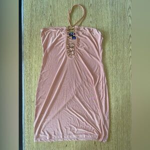 PrettyLittleThing Coral Strapless Dress